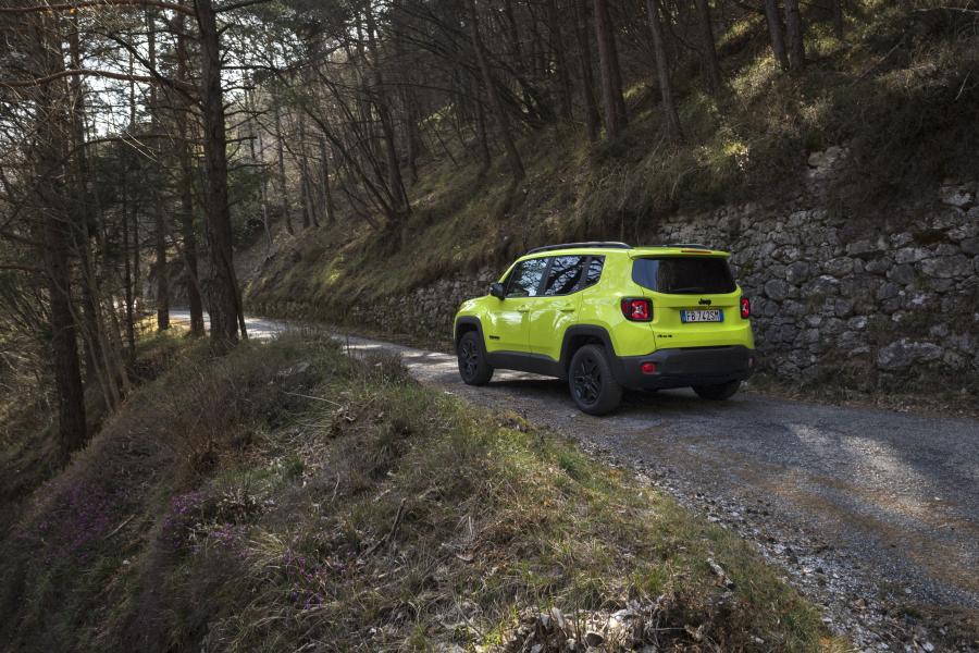  Jeep Renegade Upland 2017 года  (фото 5 из 5)